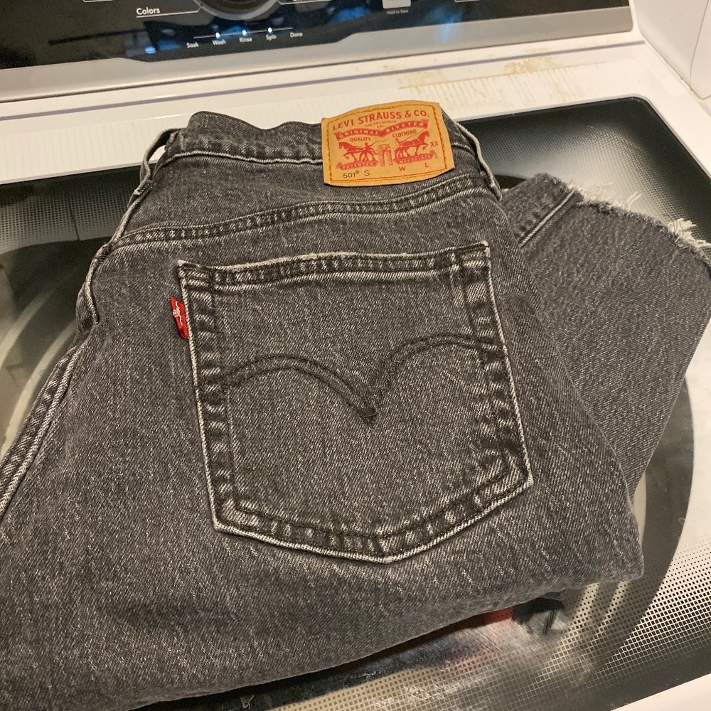 Levi’s high waisted jeans